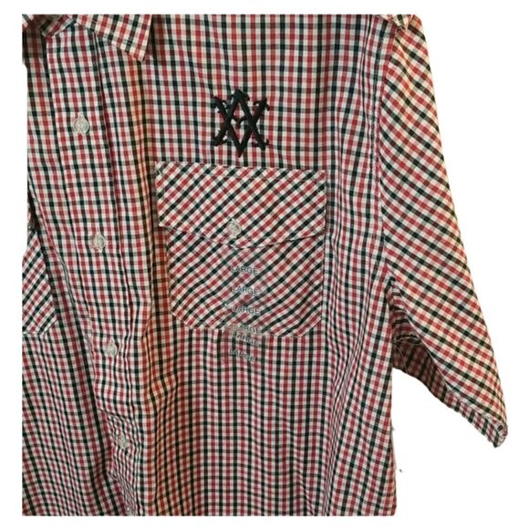 🆕️Men's Short Sleeve Shirt.  C1 - Picture 3 of 3